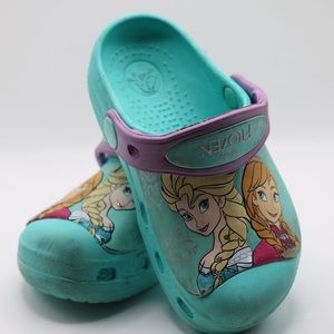 Frozen, Elsa & Ana crocs, easy to clean, great condition